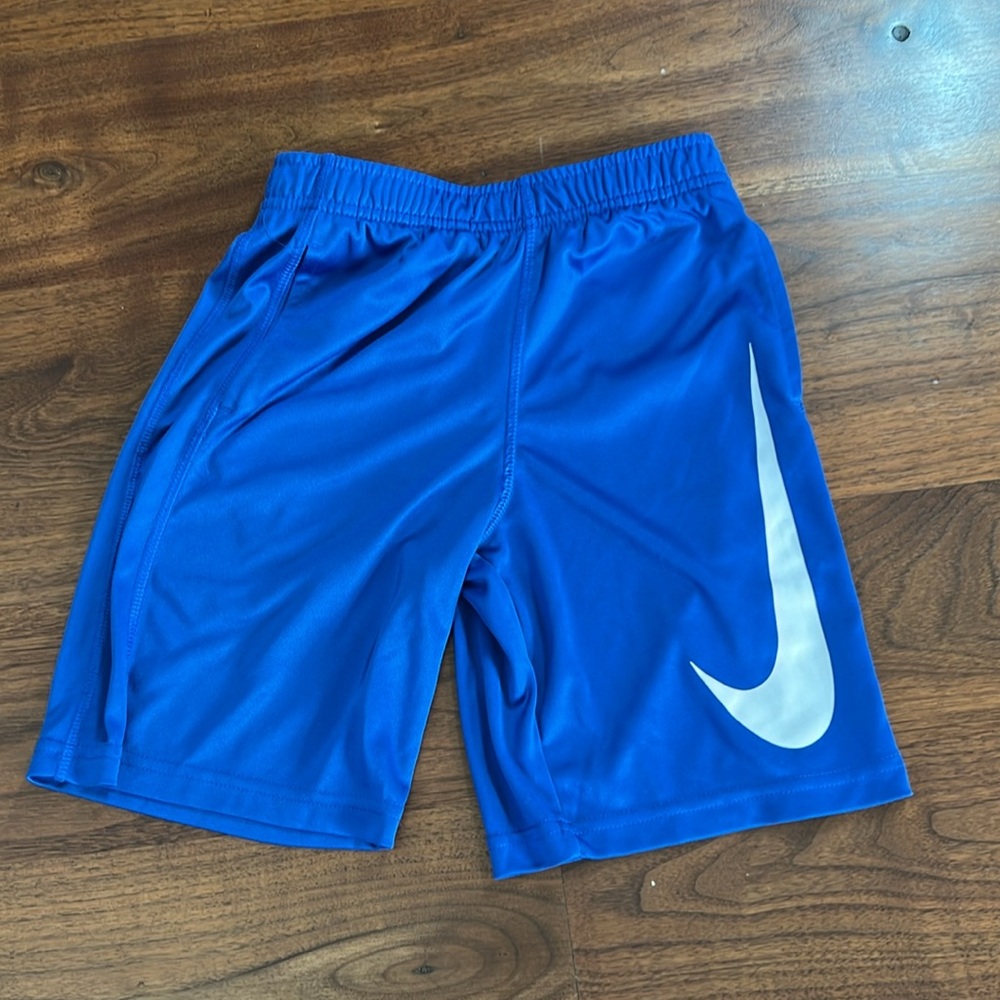 Boys 6-7 / L nike - Picture 4 of 5